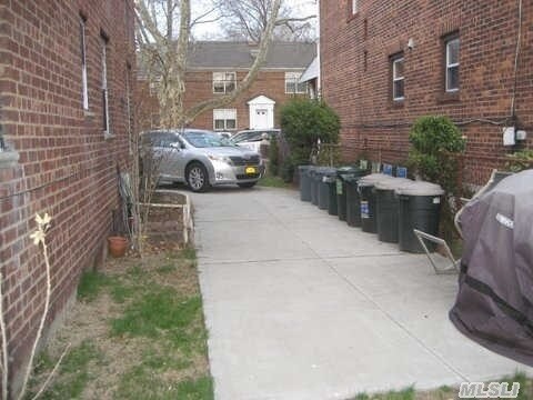 Building Photo - 4010 193rd St