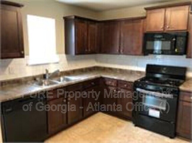 Foto del edificio - 31 Brookwood Pass N