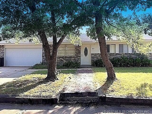 Foto principal - 117 N 12th St