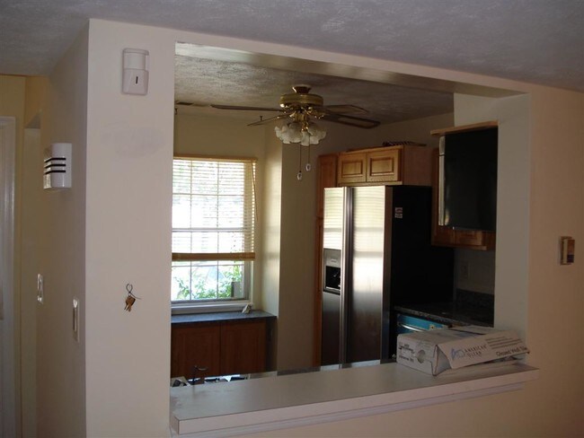 Building Photo - 3000 Brinkley Station Dr