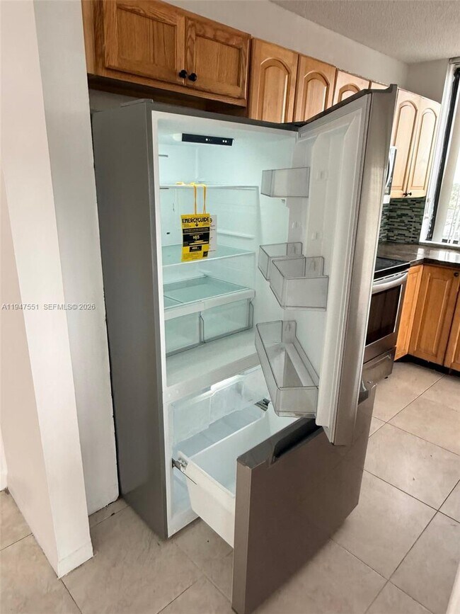 Building Photo - 4200 Inverrary Blvd