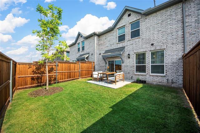 Foto del edificio - 1340 Hill Country Pl