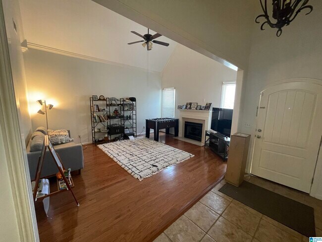 Foto del edificio - 2420 Abbeyglen Pl