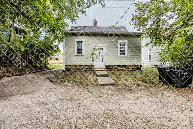 Foto del edificio - 1309 W Jackson St