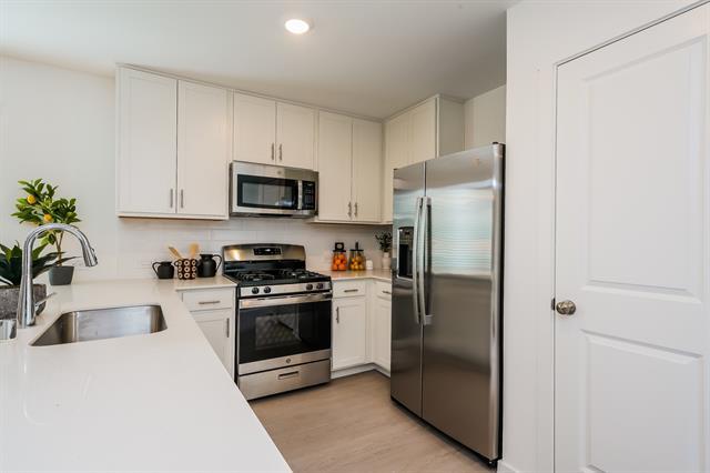 Foto del edificio - 2732 Ctr Crk Ln