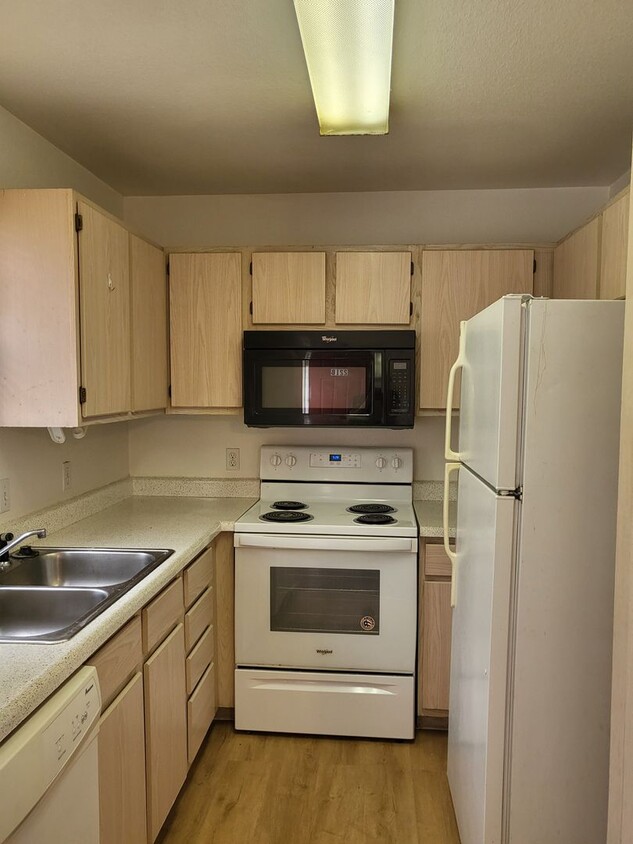 Photo - 221 Kerby Apt B, Arlington, TX 76013
