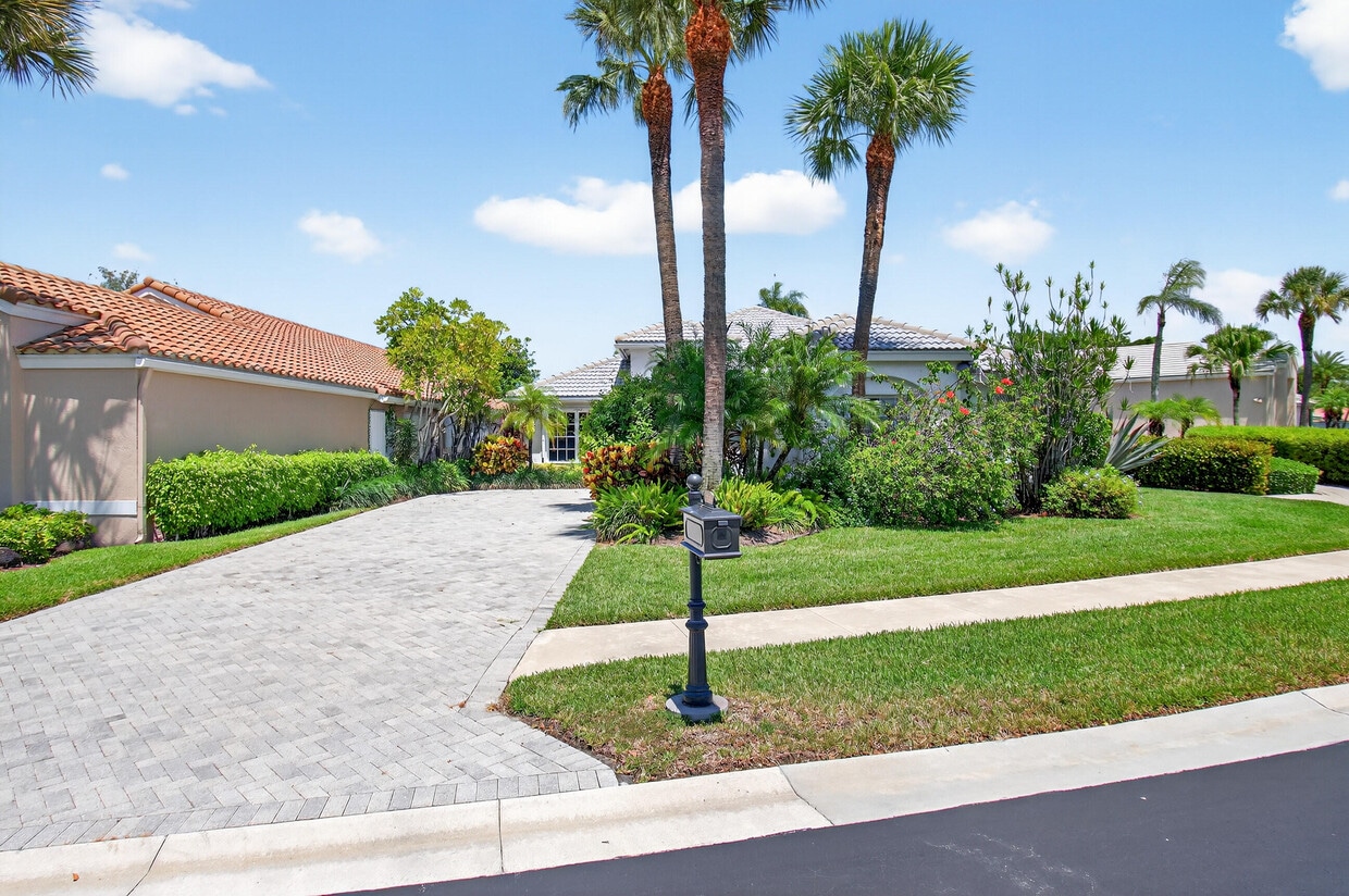 Foto principal - 11942 Fountainside Cir