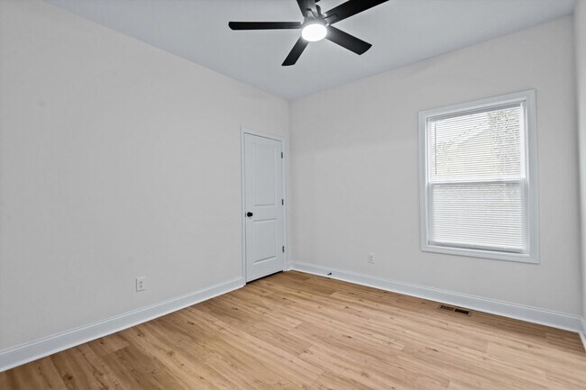 Foto del edificio - 1318 House St