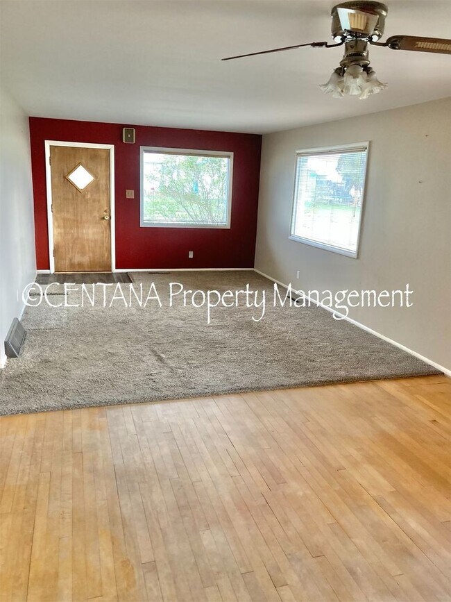 Foto del edificio - 2 bedroom home on the flats with a basemen...