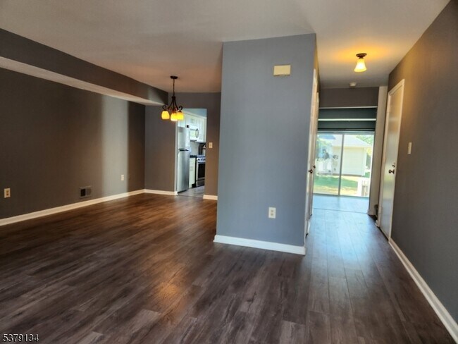 Foto del edificio - 263 Glastonbury Ln