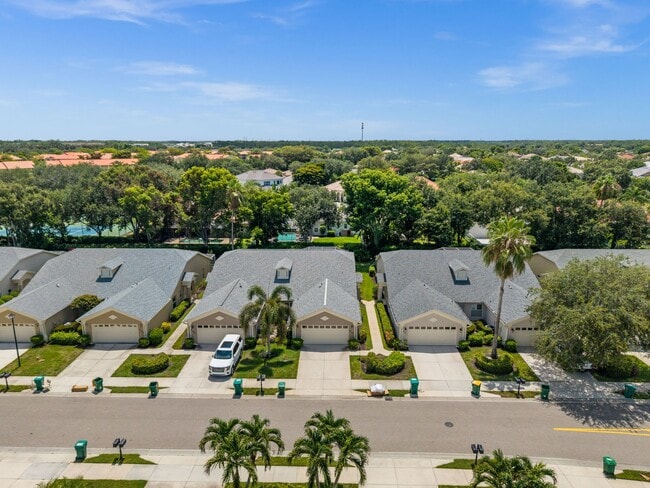 Foto del edificio - 8167 Ibis Cove Cir