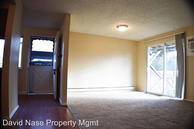 Building Photo - 325 N 29th Ave