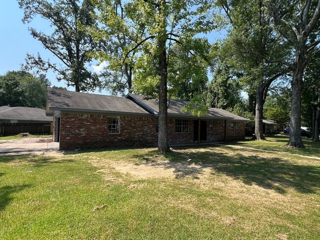 Building Photo - 3 Bed/2 Bath Home in the Heart of Pearl!!!