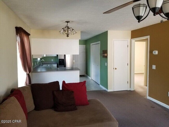 Foto del edificio - 3701 Burnham Way