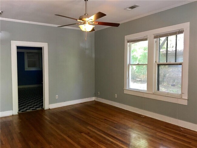 Building Photo - 4518 Avenue H