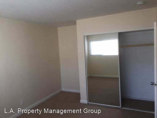 Foto del edificio - 4216 Shorecrest Ln