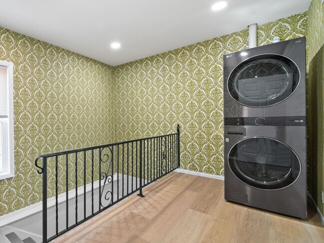 Foto del edificio - 801 W 26th St