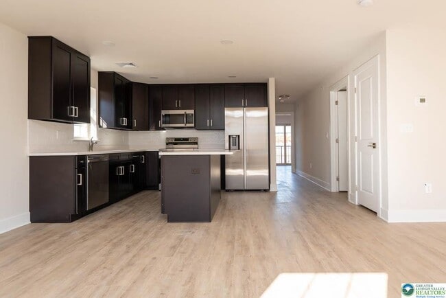 Foto del edificio - 1513 Maple St