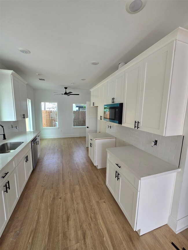 Foto del edificio - 4562 Teton St