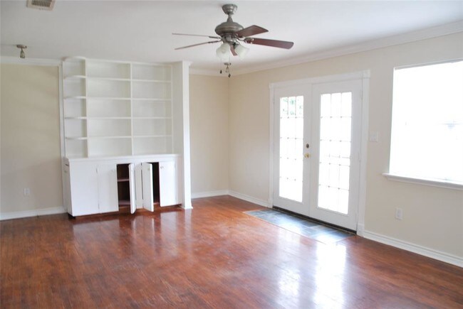 Building Photo - 3306 Elmridge St