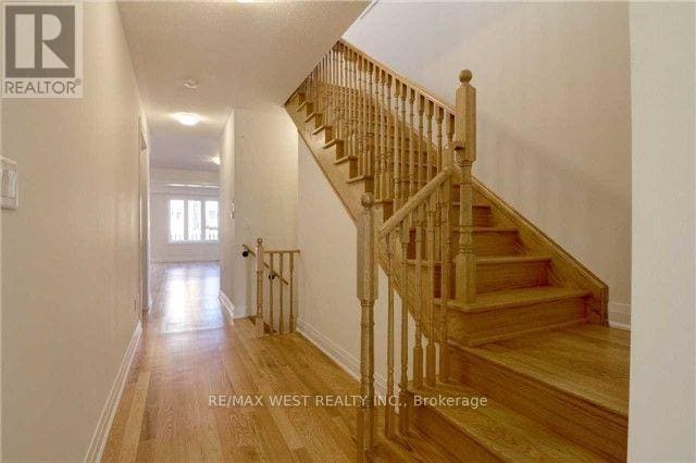 Building Photo - 118 Emily Anna St