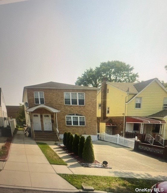 Building Photo - 115-55 209th St