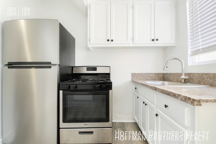 Foto del edificio - 983 S Oxford Ave