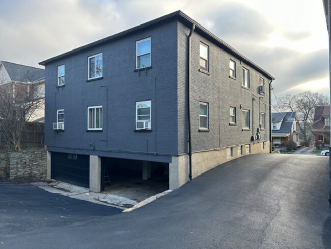 Foto del edificio - 1271 Morten St