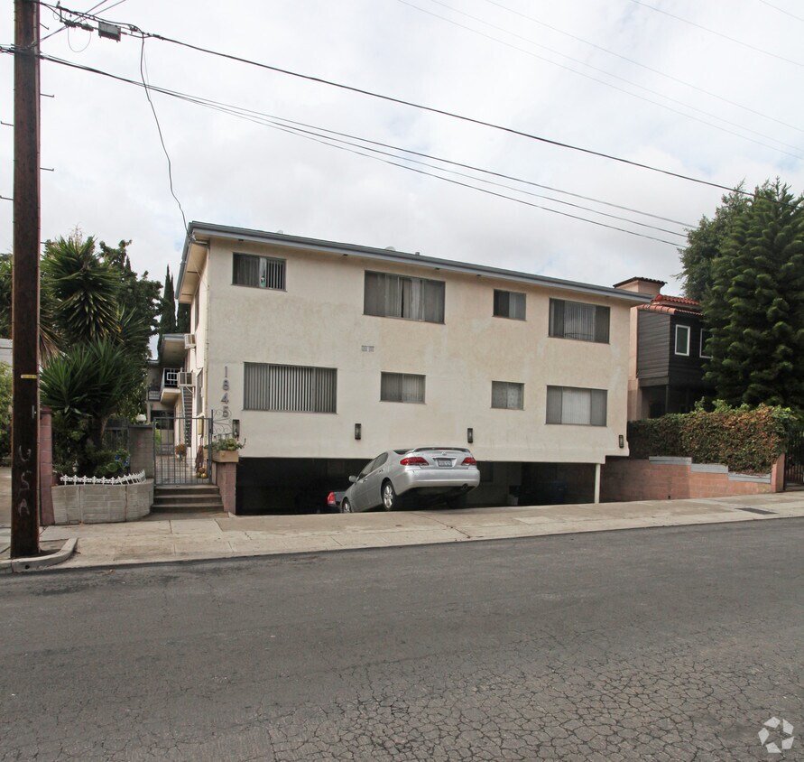 Foto del edificio - 1845 N Van Ness Ave