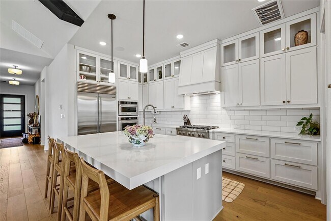 Building Photo - 412 Sitlington Ln