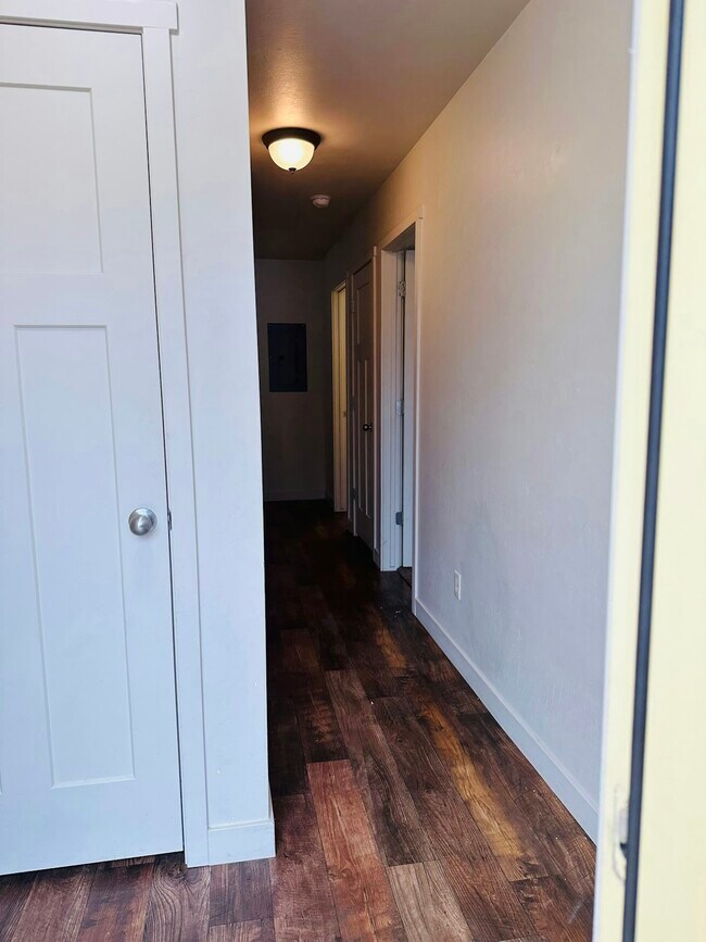 Foto del edificio - 212 N 750 E St