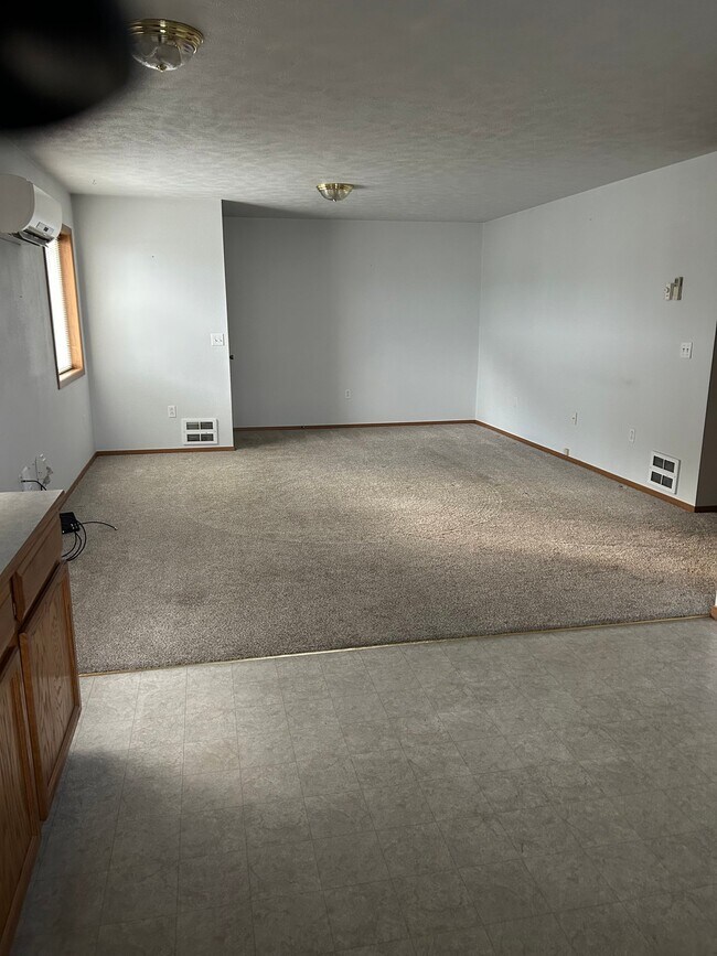 Building Photo - 1411 Utah Ave