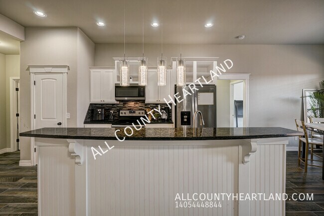 Building Photo - 1971 Leslie Beachler Ln