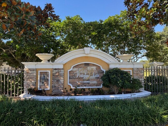 Building Photo - Peaceful 4 Bedroom 3 Full Bath Townhome In...