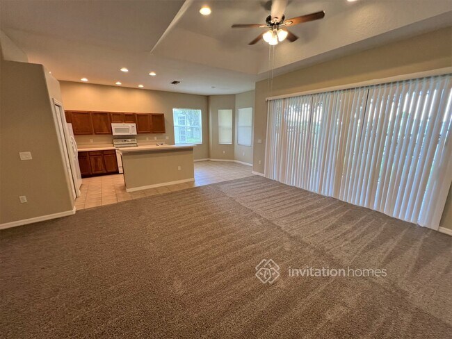 Foto del edificio - 8372 47th St Cir E