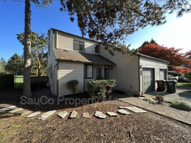 Photo - 20635 NW Lapine Way House