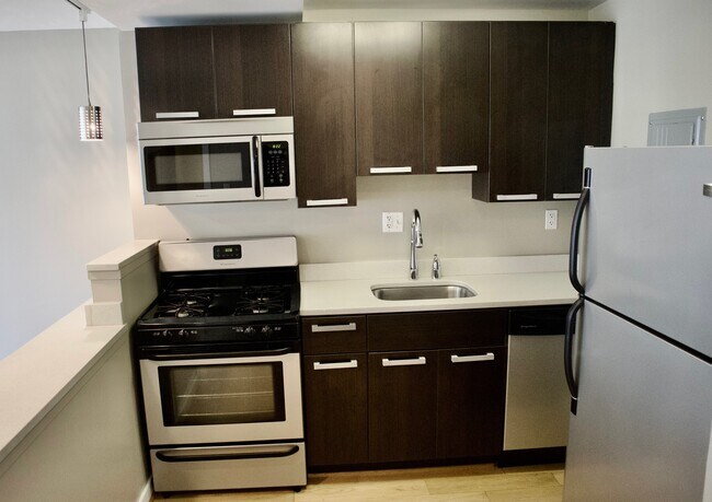 Foto del edificio - 1101 3rd St SW