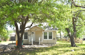 Building Photo - 2207 Howell Ave