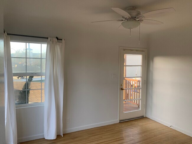 Building Photo - 2109 Shell Ave
