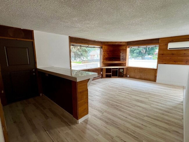 Foto del edificio - 1030 Lindy St