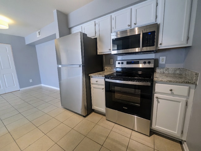 Building Photo - 4050 Dancing Cloud Ct