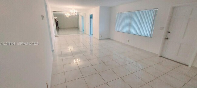 Foto del edificio - 200 NE 12th Ave