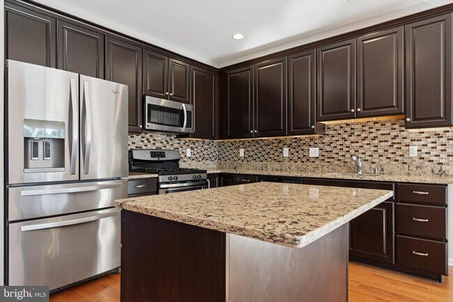 Foto del edificio - 2723 Keebler Ct