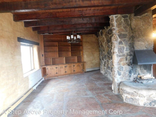 Building Photo - 3 br, 2.5 bath House - 181 Little Park Road