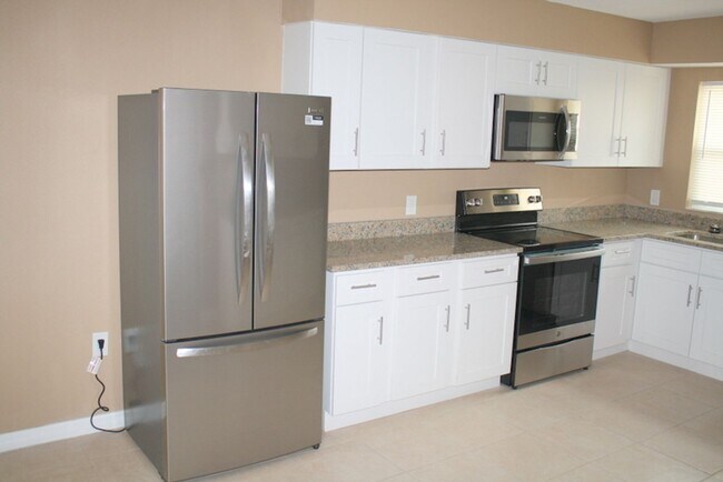 Foto del edificio - Beautiful Updated Condo