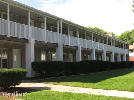 Building Photo - 1035 Fiedler Ln