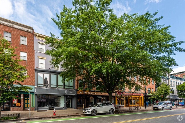 Foto del edificio - 120 Washington St