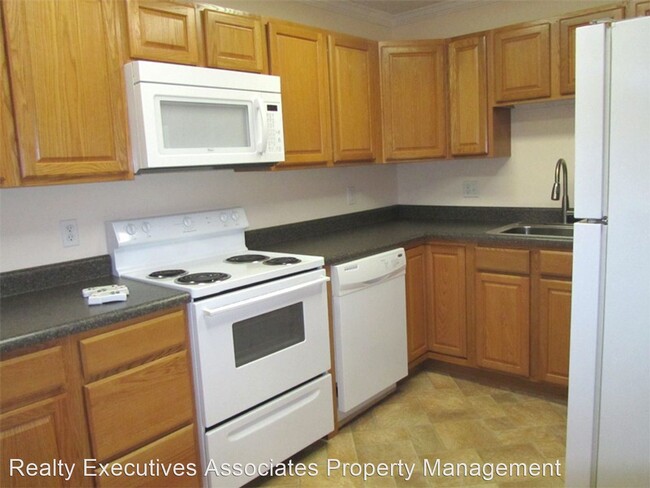 Building Photo - 2 br, 1 bath House - 442 Cherokee Heights ...