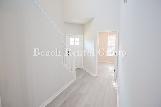 Foto del edificio - 4 Bedroom in Loris with Screened Patio