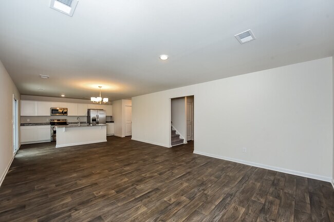 Foto del edificio - 131 King Buck Dr